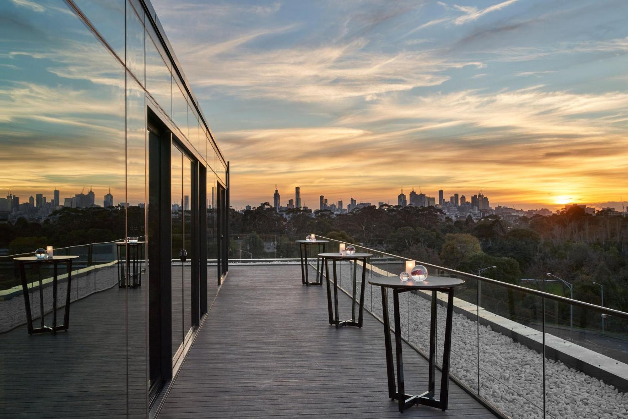 Отель Element Melbourne Richmond Экстерьер фото